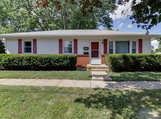 1407 W Graham St, Bloomington, IL 61701