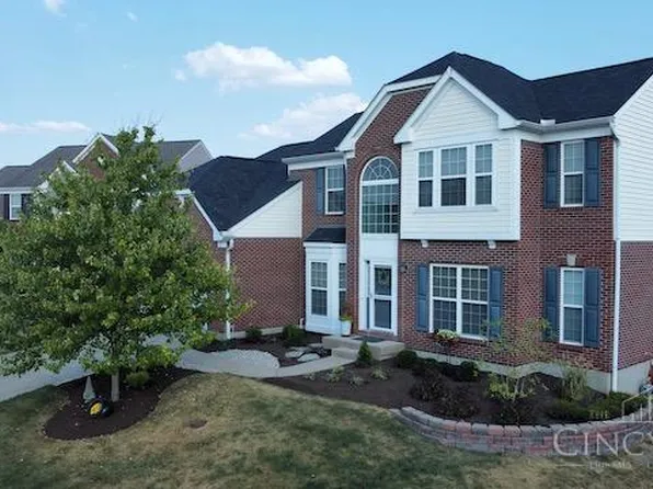 7470 Susan Springs Dr, West Chester, OH 45069