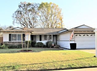 2898 Peyton Rd, La Verne, CA 91750