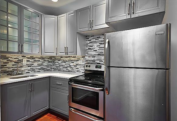 1st image of 350 E 53rd St APT 1D