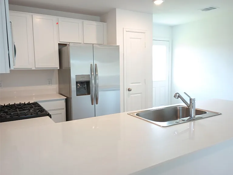 26903 Vista Harbor Dr — Photo 8