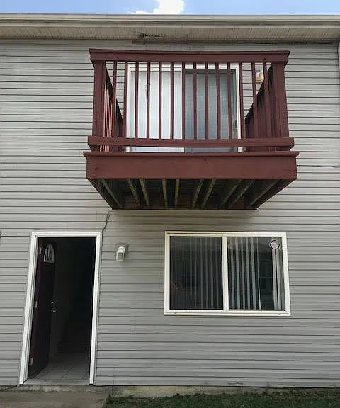 510-5 S Poplar St — Photo 10