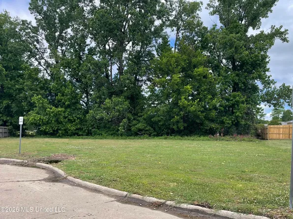 Patricia Dr Lot 28, Greenville, MS 38701