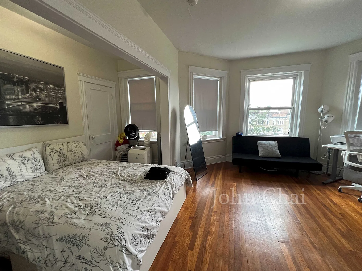 Studio, 550 sqft, $2,165 — Photo 3