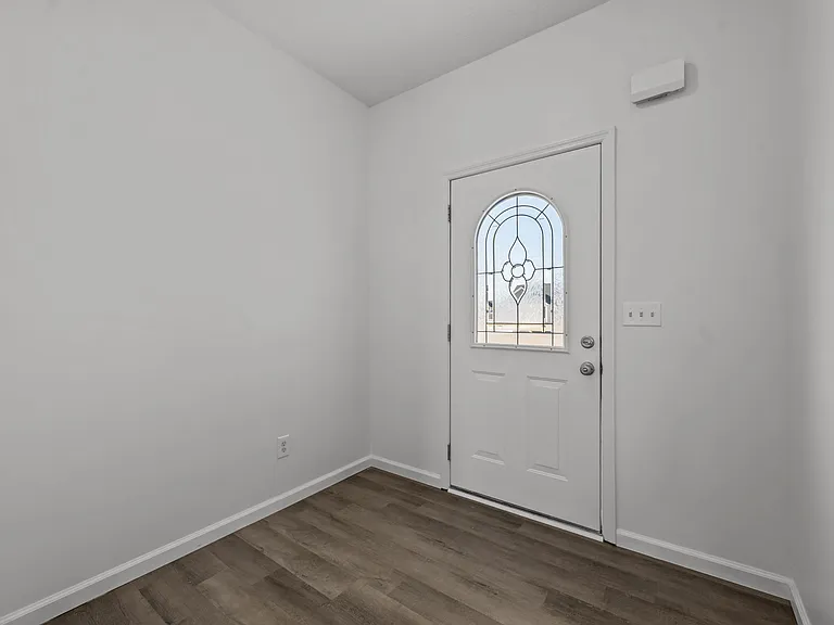 209 Trophy Ridge Dr — Photo 4