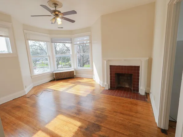 1322 E Spring St APT 3, New Albany, IN 47150