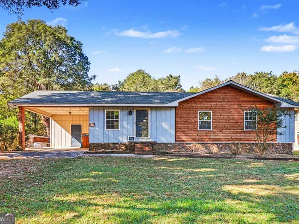 95 Hawkins Rd, Armuchee, GA 30105