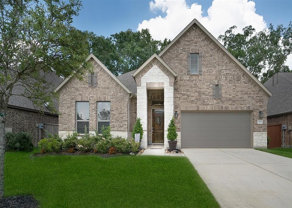 1st image of 23613 Sage Villa Dr