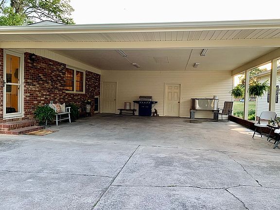 5th image of 1514 Fuller Dr