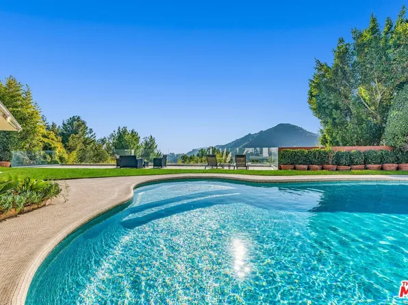 2177 Summitridge Dr, Beverly Hills, CA 90210