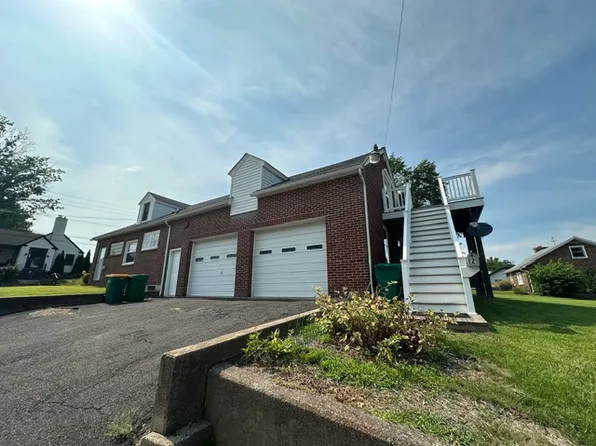 500 Penn St #2, Pennsburg, PA 18073