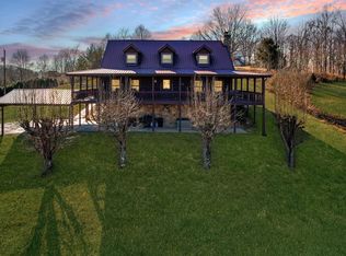 1472 Lebanon Rd, Kingsport, TN 37663