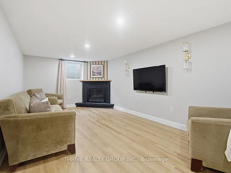 21 McGill Pl #MAIN — Photo 37