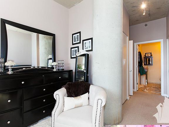 3rd image of 700 N Larrabee St APT 1601