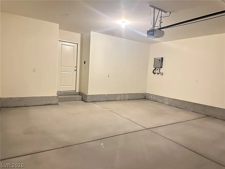 9918 Saffron Hills St — Photo 18