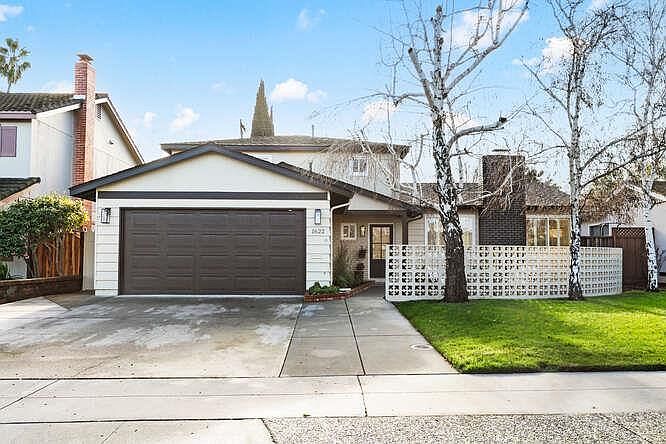 1st image of 1622 Montrose Way