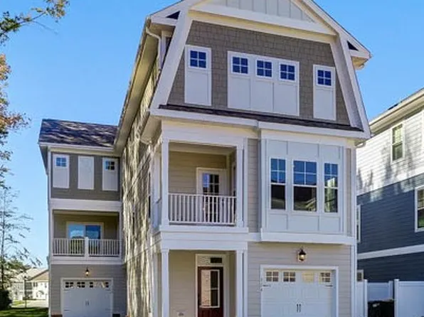 109 Topsail Ln, Yorktown, VA 23693