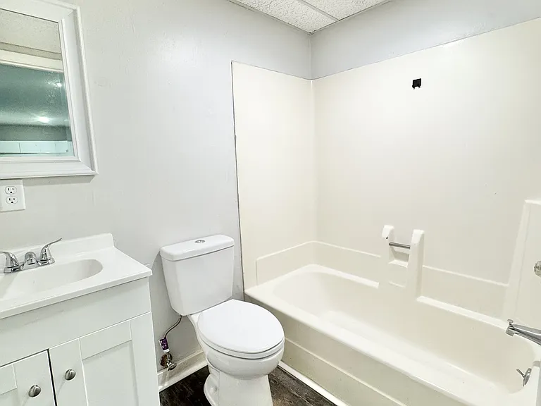 1705 Bluff Ave #A — Photo 6