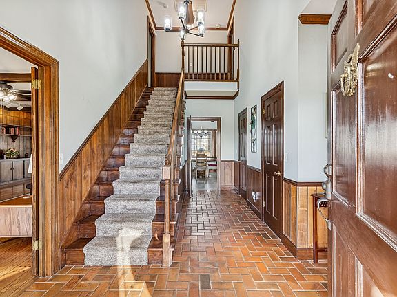 4th image of 117 Sam Davis Dr