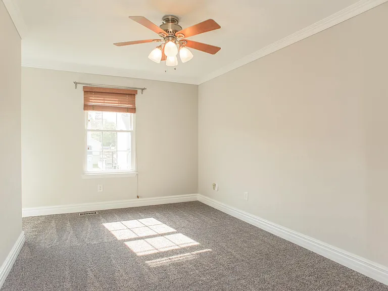 1772 Grande View Ave — Photo 41
