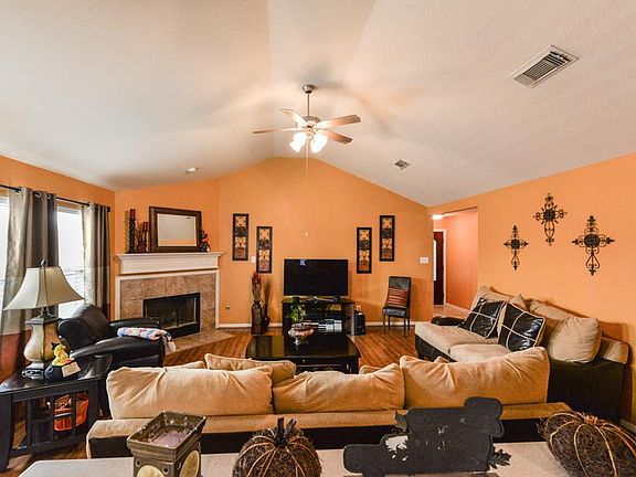 4th image of 11707 Forest Wind Ln