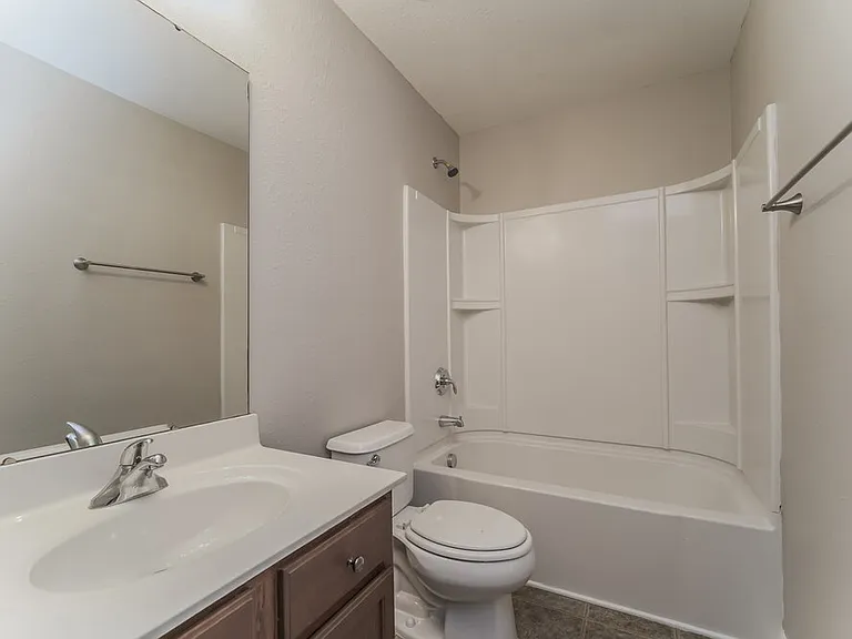 6221 Summerour Pl — Photo 16