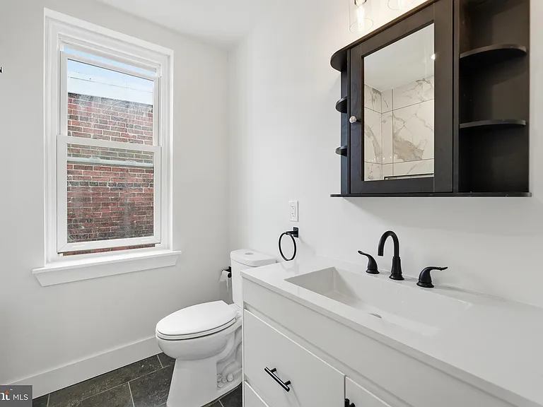 2109 Tasker St #2 — Photo 13