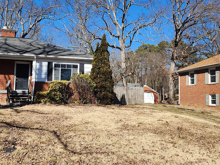 1520 Walnut Dr — Photo 4