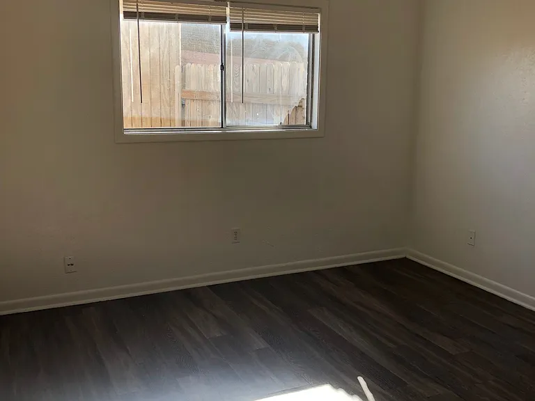3024 Lourdes St — Photo 5