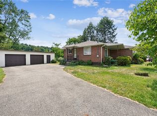 922 Underwood Ave, Roscoe, PA 15477