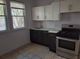 10 Montrose Ter APT 1, Irvington, NJ 07111