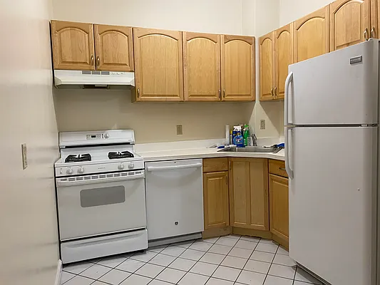 Rented by Provident Management Corp. | media 21