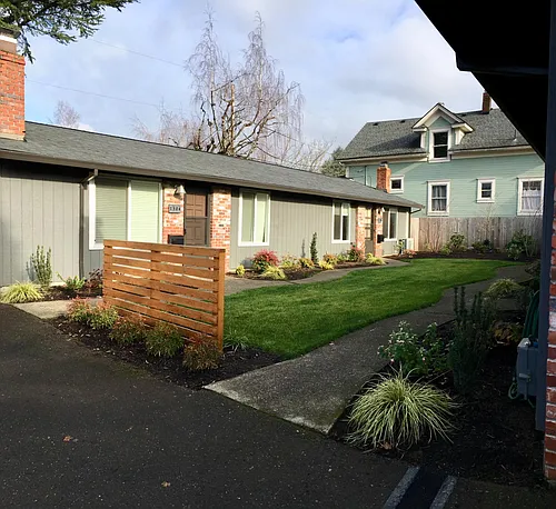 1304 SE 37th Ave Photo 1 1304 SE 37th Ave Photo 1