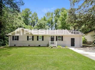 6027 Fieldcrest Dr, Morrow, GA 30260