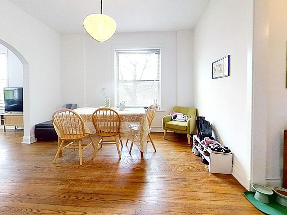 3rd image of 4103 N Damen Ave #1