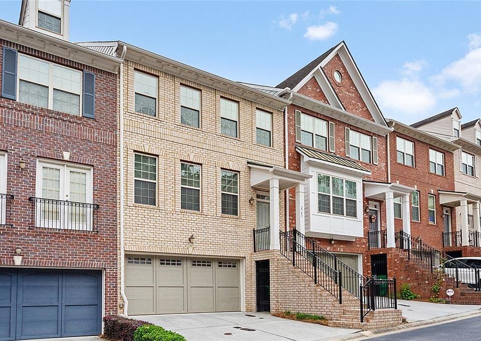 1st image of 2783 Durham Dr NE