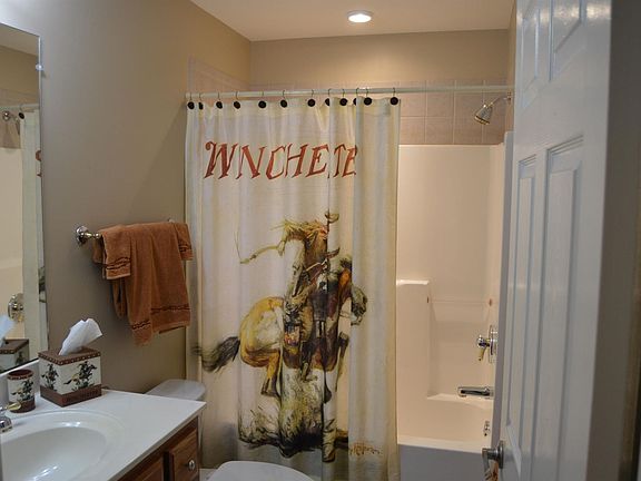 3rd image of 41 Abby Lynn Cir