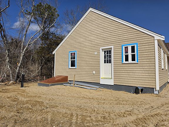 3rd image of 87 Acapesket Road #2B