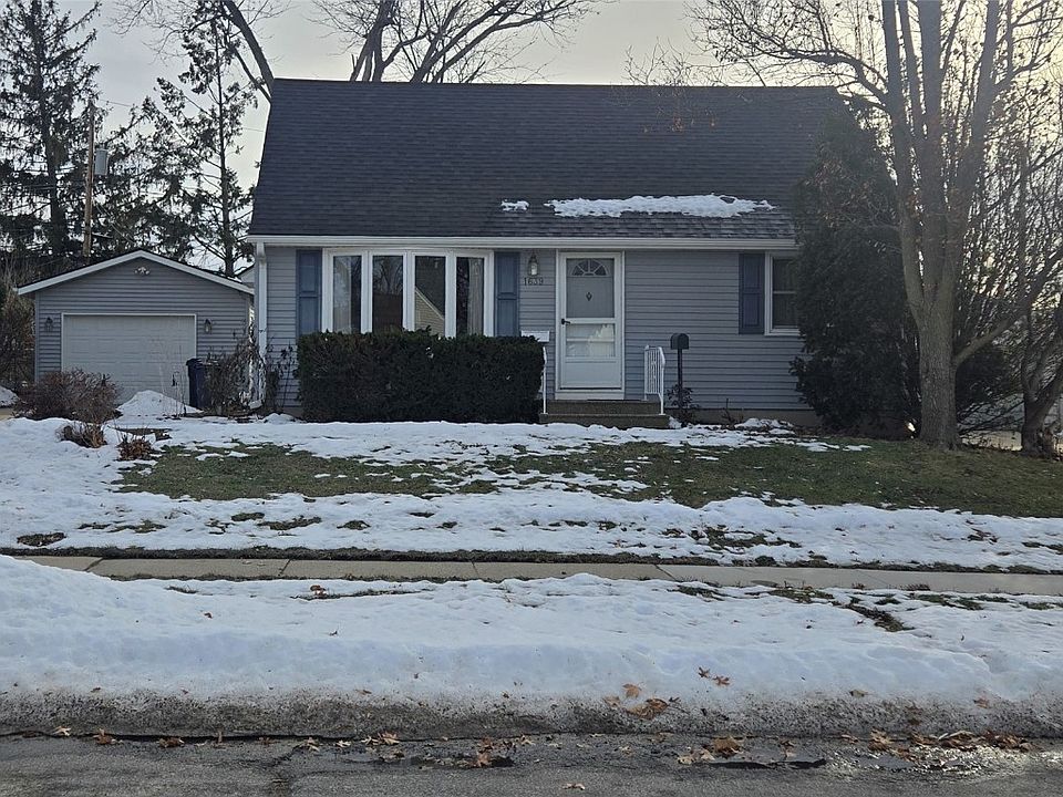 1st image of 1639 Miami Dr NE