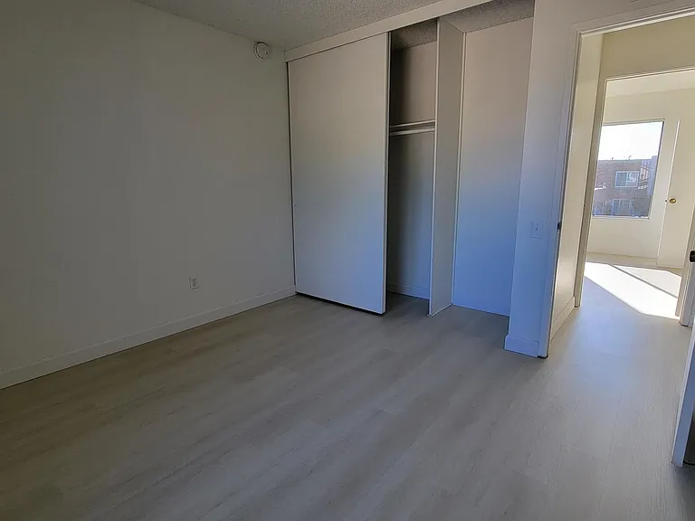 4475 Anne Sladon St — Photo 14