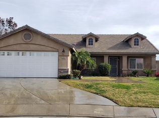 10701 Royal Ascot Ave, Bakersfield, CA