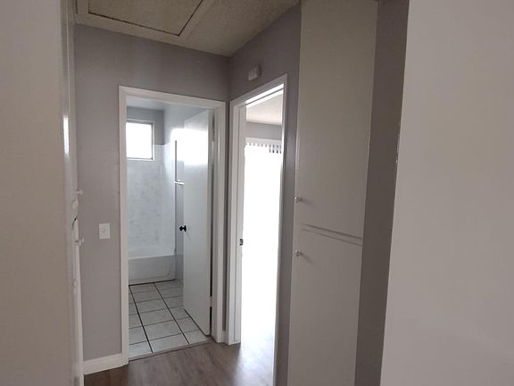 5th image of 1239 N El Dorado Ave APT D