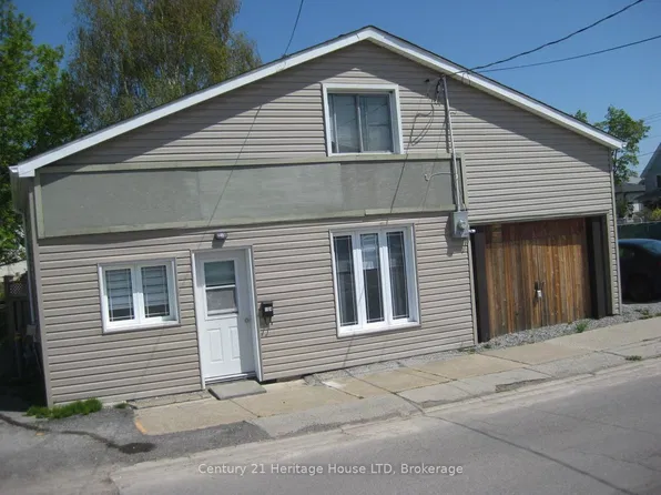 104 Fraser St, Pt Colborne, ON L3K 1E4