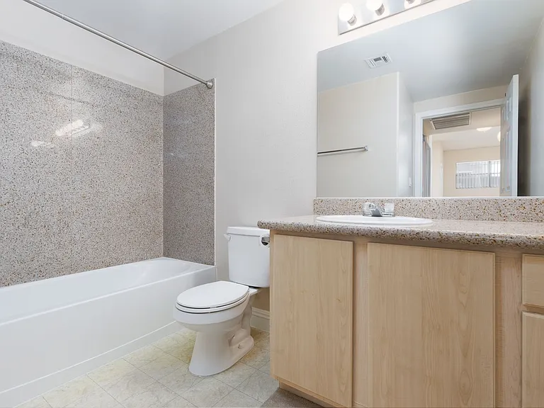 8000 W Badura Ave #1121 — Photo 13