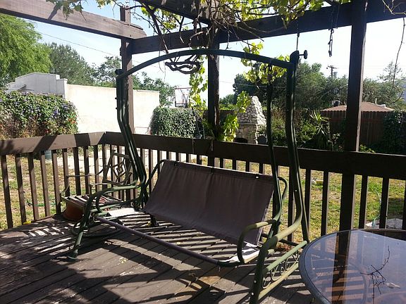4th image of 2508 Prospect Ave