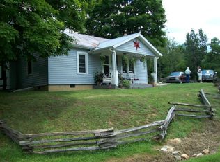 7 Mustang Ln, Burnsville, NC 28714