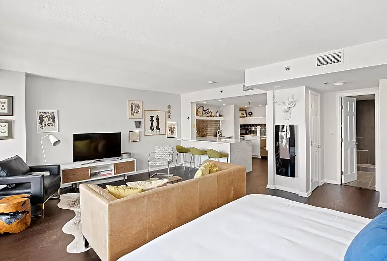 701 Pennsylvania Ave #1202 — Photo 13