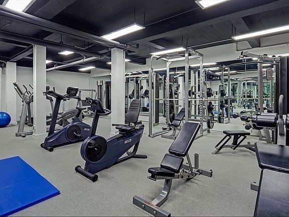 5th image of 350 Bleecker St APT 3T