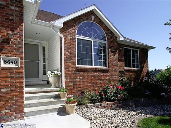 4th image of 8640 Lavender Cir