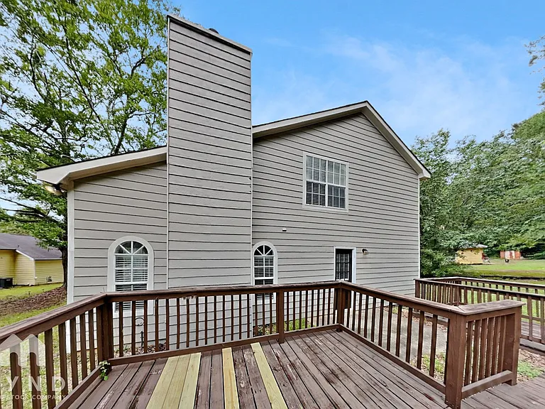 2933 Riverwalk Cv — Photo 18